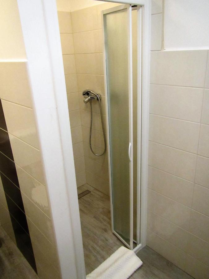 Pod Orehi Bed & Breakfast Postojna Luaran gambar
